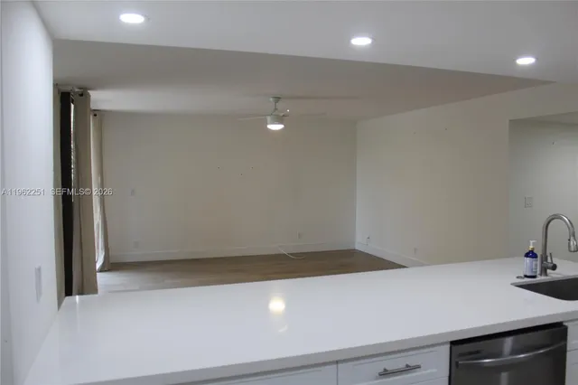 $3,600 | 955 Egret Circle, Unit 310, Delray Beach, FL 33444