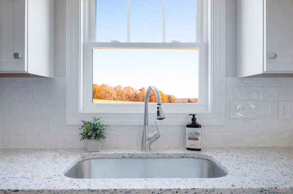 $369,000 | 10528 Leesville Road, Lynch Station, VA 24571