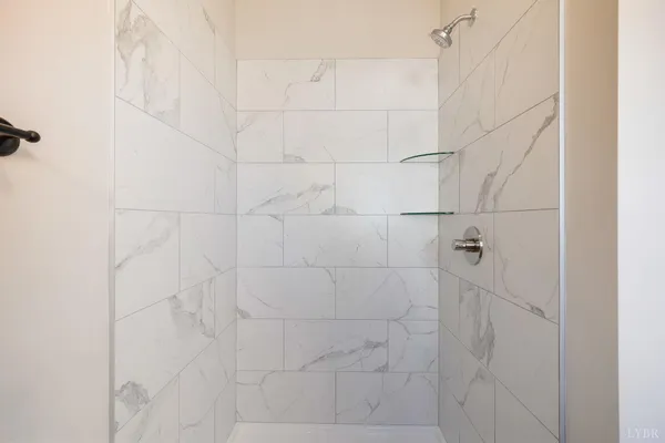 $369,000 | 10528 Leesville Road, Lynch Station, VA 24571