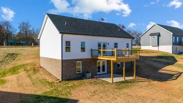 $369,000 | 10528 Leesville Road, Lynch Station, VA 24571