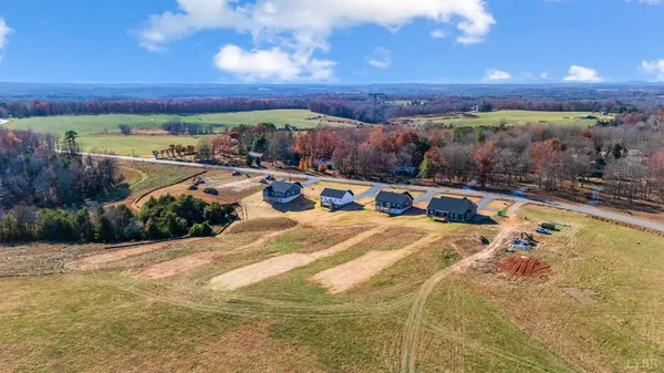 $369,000 | 10528 Leesville Road, Lynch Station, VA 24571