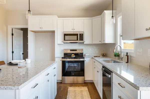 $369,000 | 10528 Leesville Road, Lynch Station, VA 24571