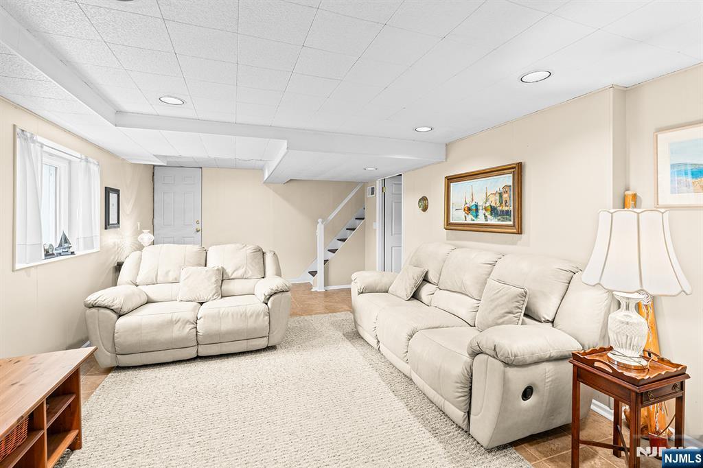 226 Mulberry Place Ridgewood, NJ 07450 - Photo 30 of 46