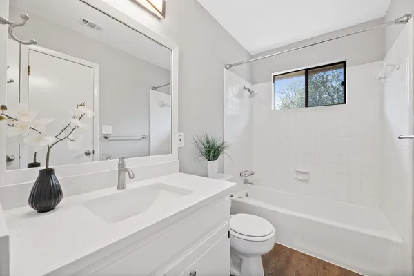 $3,400 | 1930 Holly Hill Drive, Unit A, Austin, TX 78746