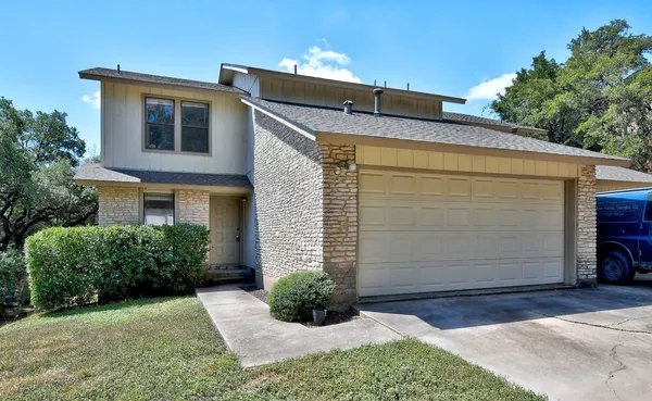 $3,400 | 1930 Holly Hill Drive, Unit A, Austin, TX 78746