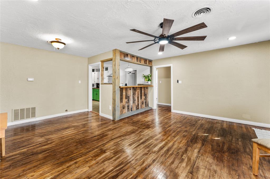 1307 North 61st Street Waco, TX 76710 - Photo 11 of 40