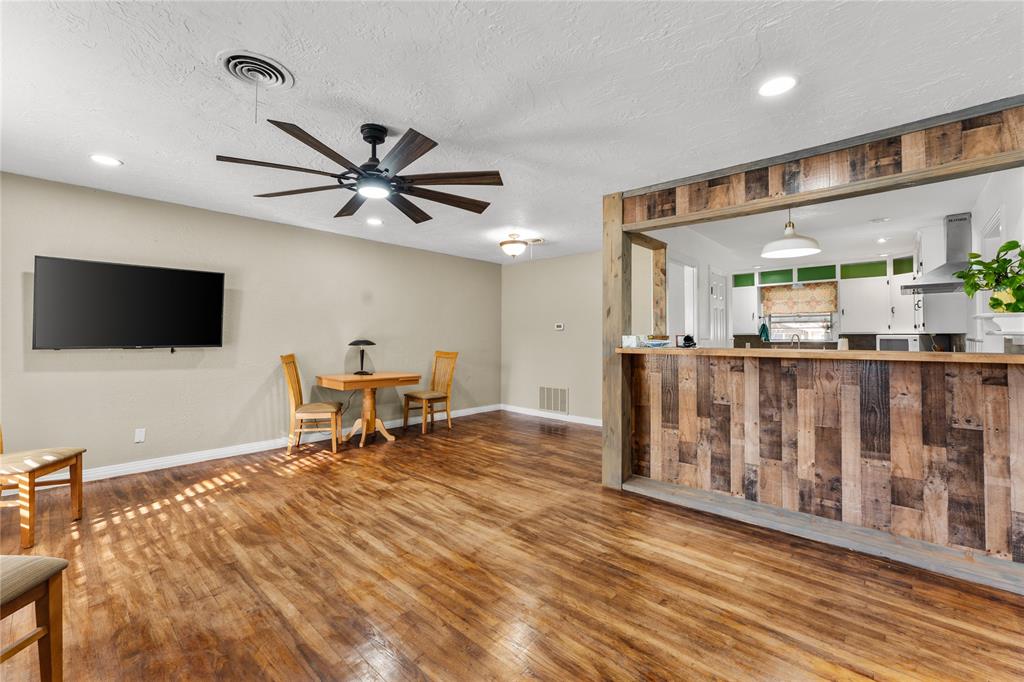 1307 North 61st Street Waco, TX 76710 - Photo 8 of 40