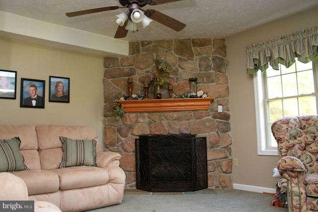 163 Lake Ridge Road Strasburg, VA 22657 - Photo 23 of 30 Interior (General)