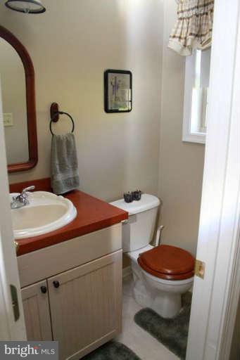 163 Lake Ridge Road Strasburg, VA 22657 - Photo 26 of 30 Interior (General)