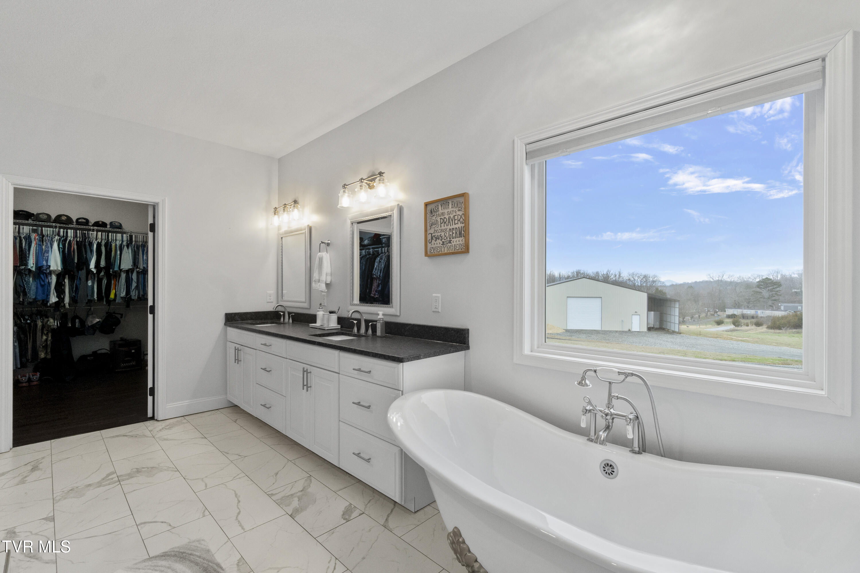 2905 Sunnyside Road Greeneville, TN 37743 - Photo 19 of 68 18