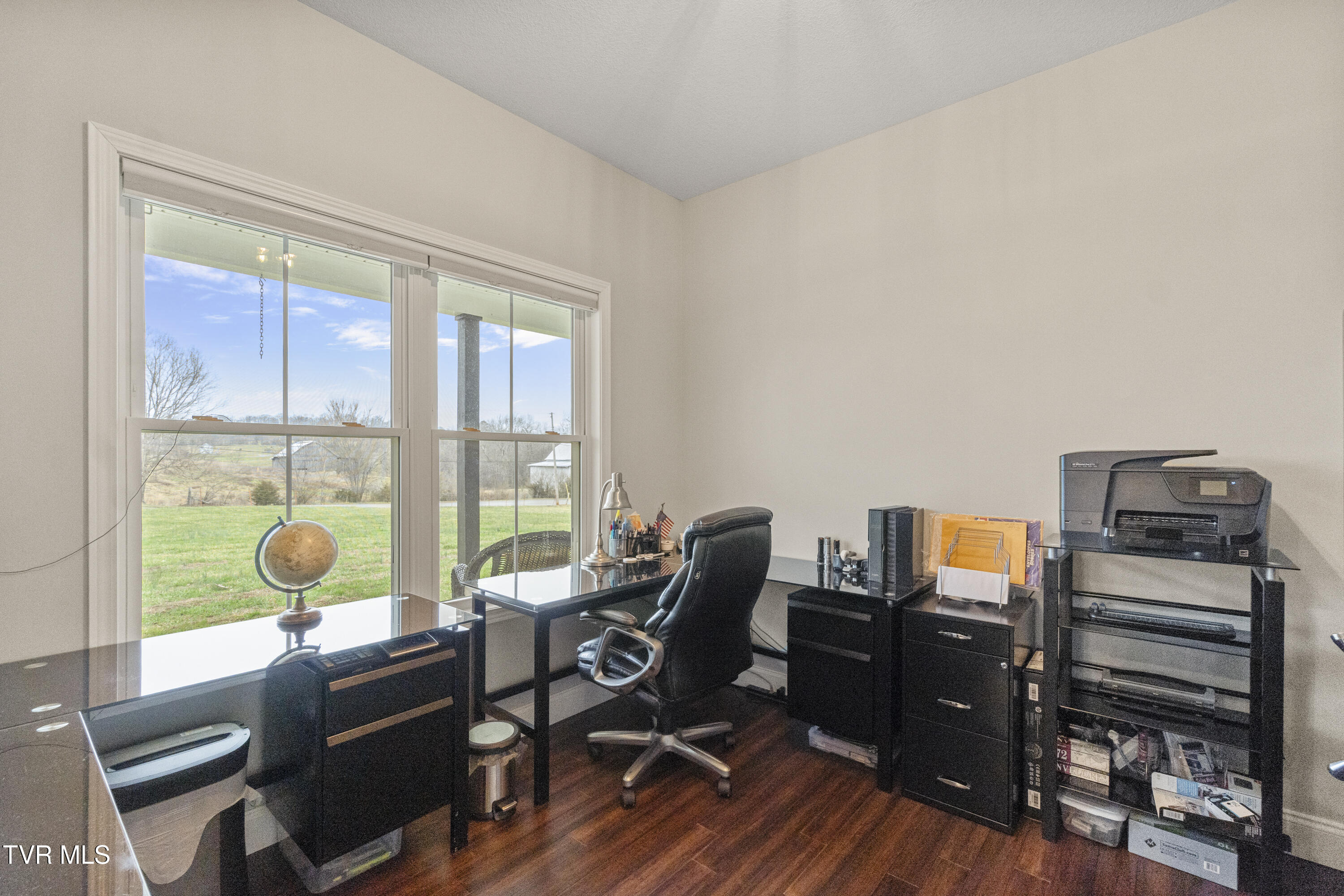 2905 Sunnyside Road Greeneville, TN 37743 - Photo 23 of 68 22