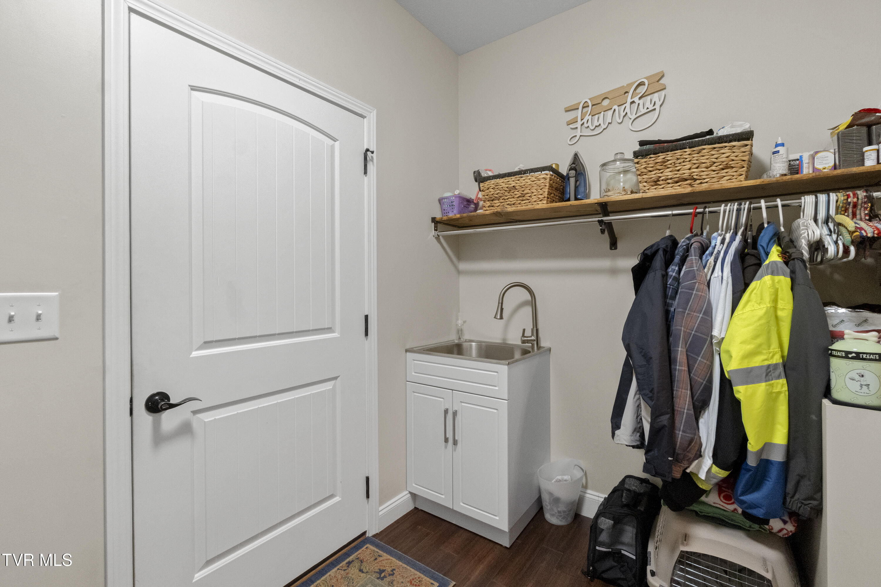 2905 Sunnyside Road Greeneville, TN 37743 - Photo 32 of 68 31