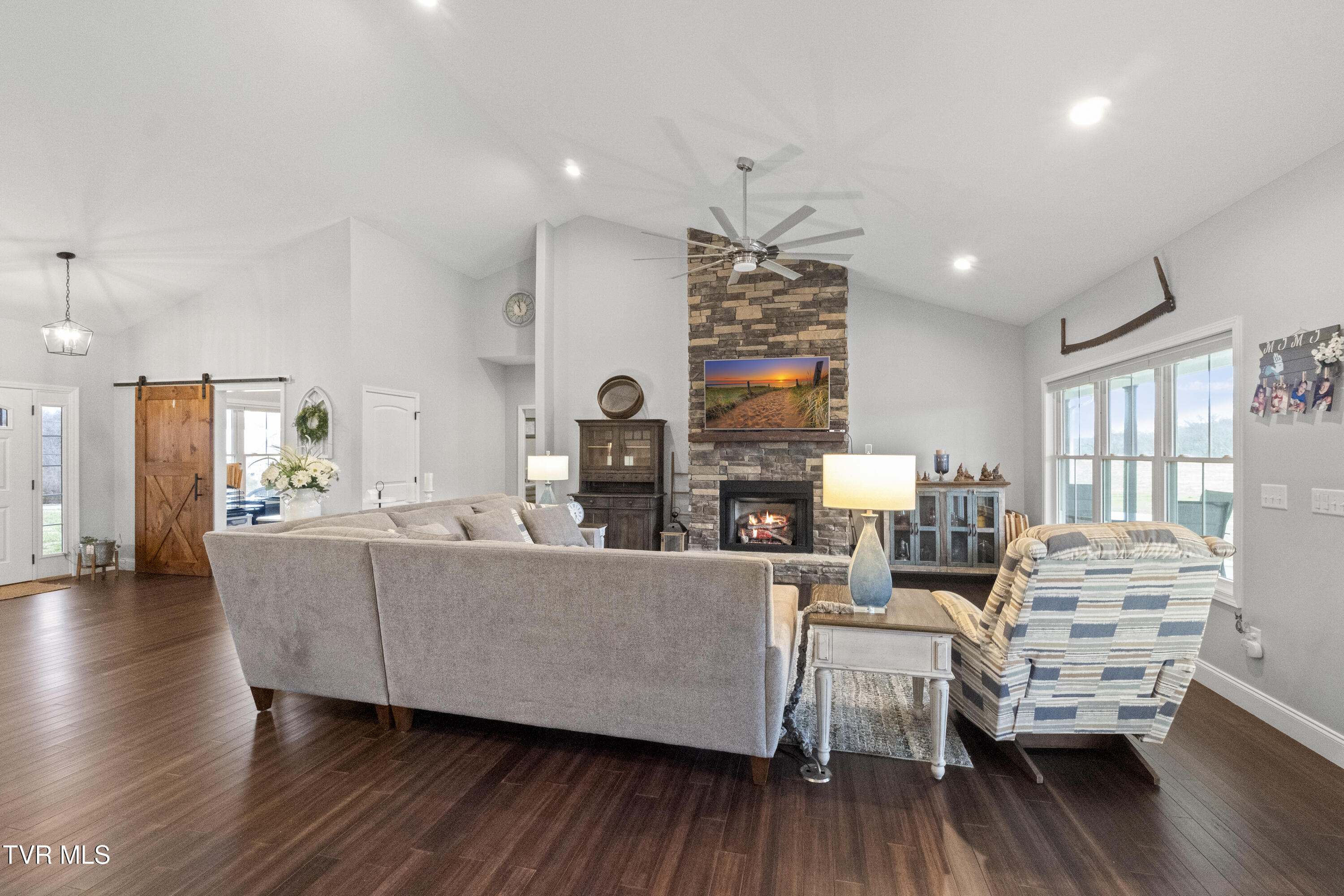 2905 Sunnyside Road Greeneville, TN 37743 - Photo 6 of 68 5