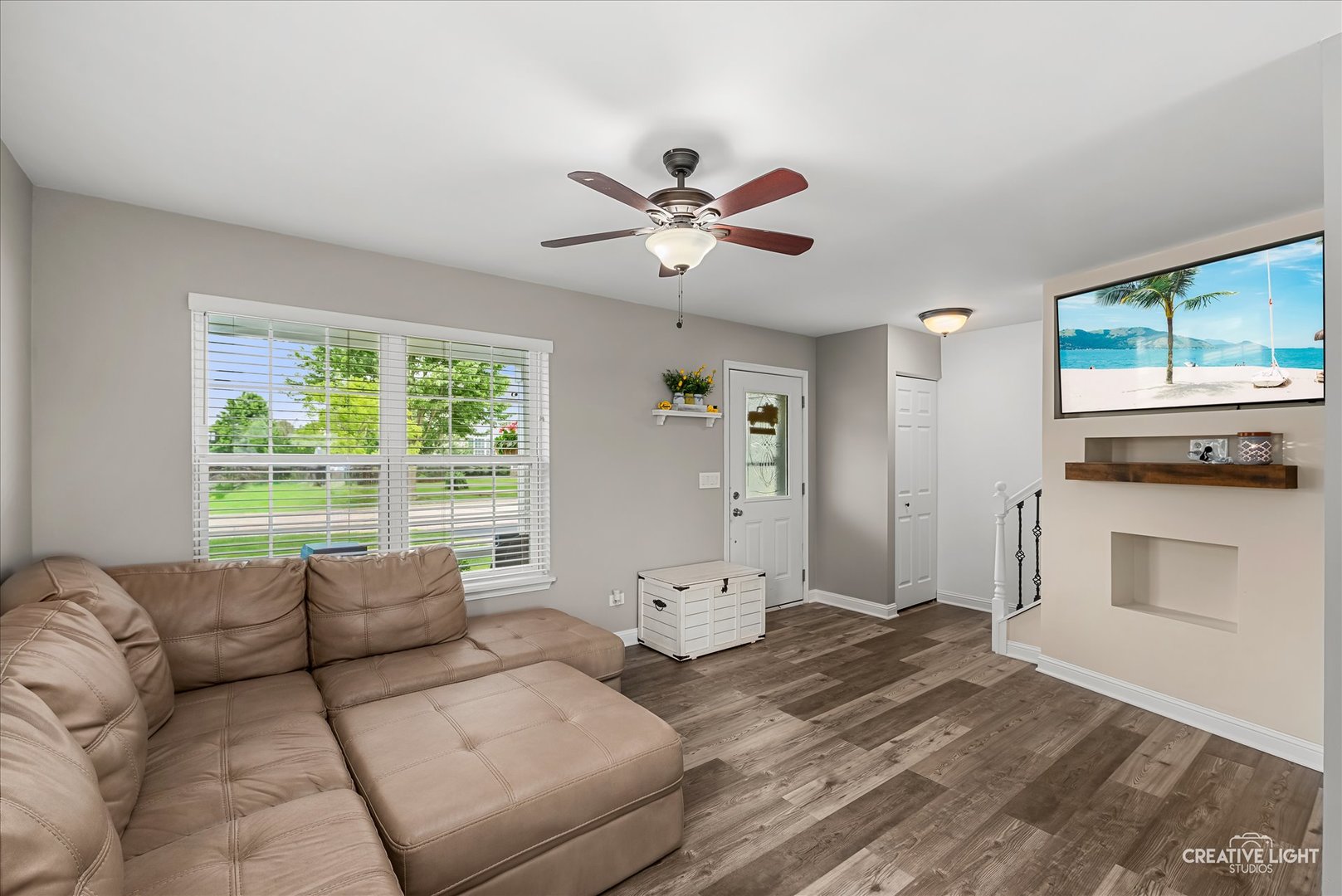 352 Coneflower Drive Minooka, IL 60447 - Photo 2 of 32