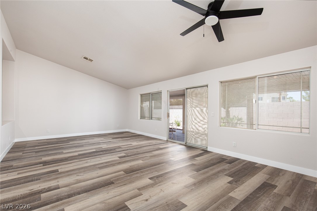 327 Perry Ellis Drive Henderson, NV 89014 - Photo 20 of 54
