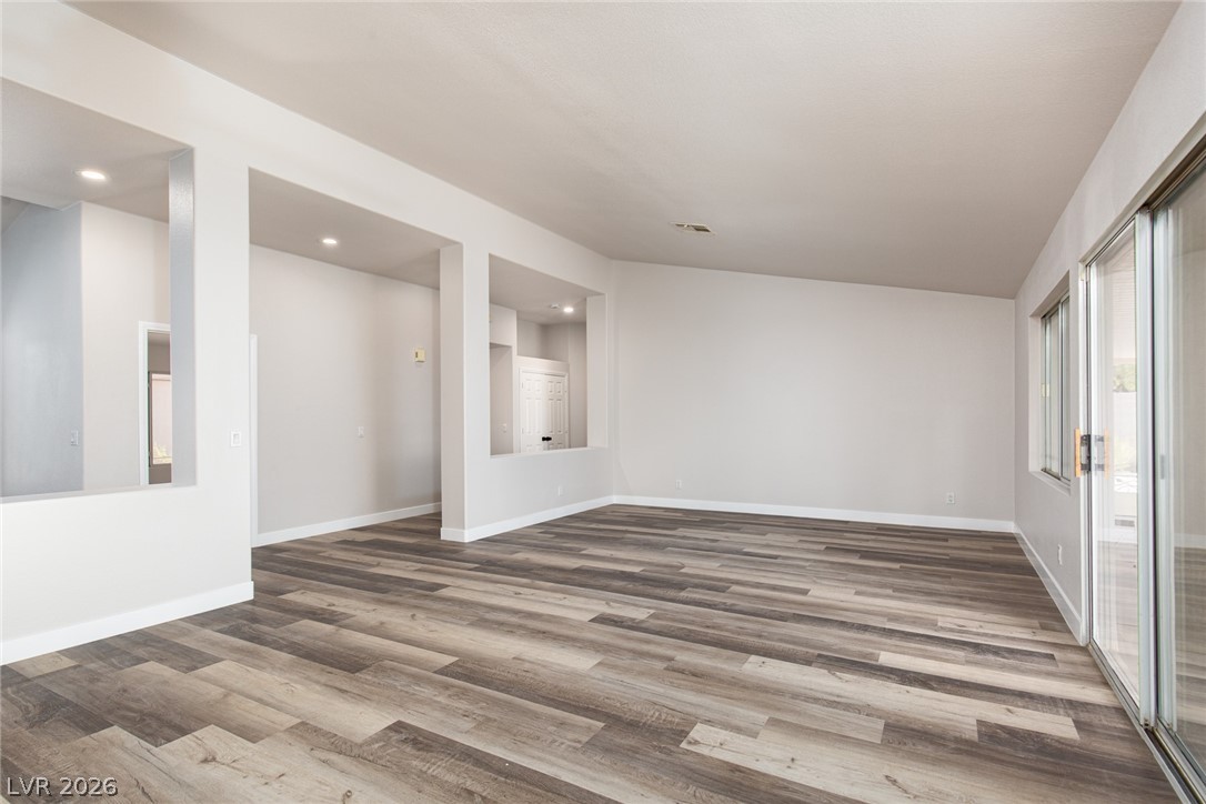 327 Perry Ellis Drive Henderson, NV 89014 - Photo 22 of 54