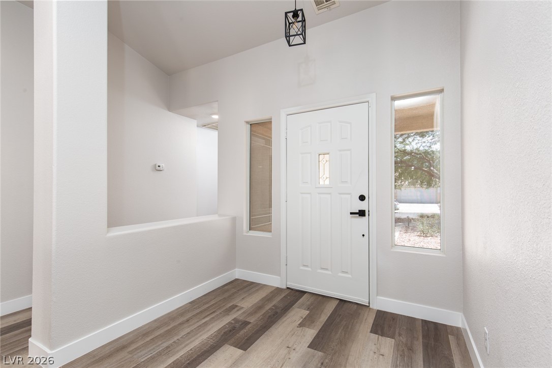 327 Perry Ellis Drive Henderson, NV 89014 - Photo 8 of 54