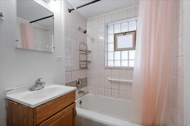 $83,000 | 1940 West Hood Avenue, Unit 1D, Chicago, IL 60660