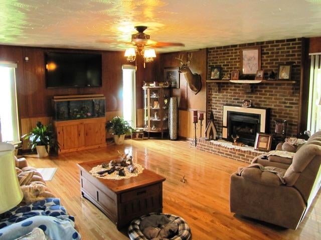 77 Daugherty Road Peterstown, WV 24963 - Photo 2 of 37 Gallery Image 2