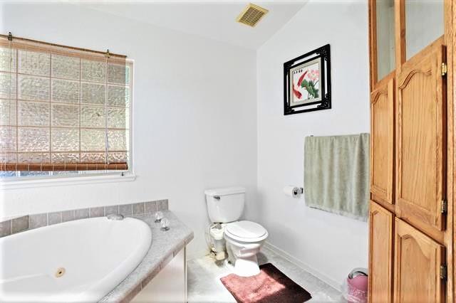 708 Spindrift Drive, Unit 708 San Jose, CA 95134 - Photo 12 of 18 a bathroom with a toilet and a bathtub