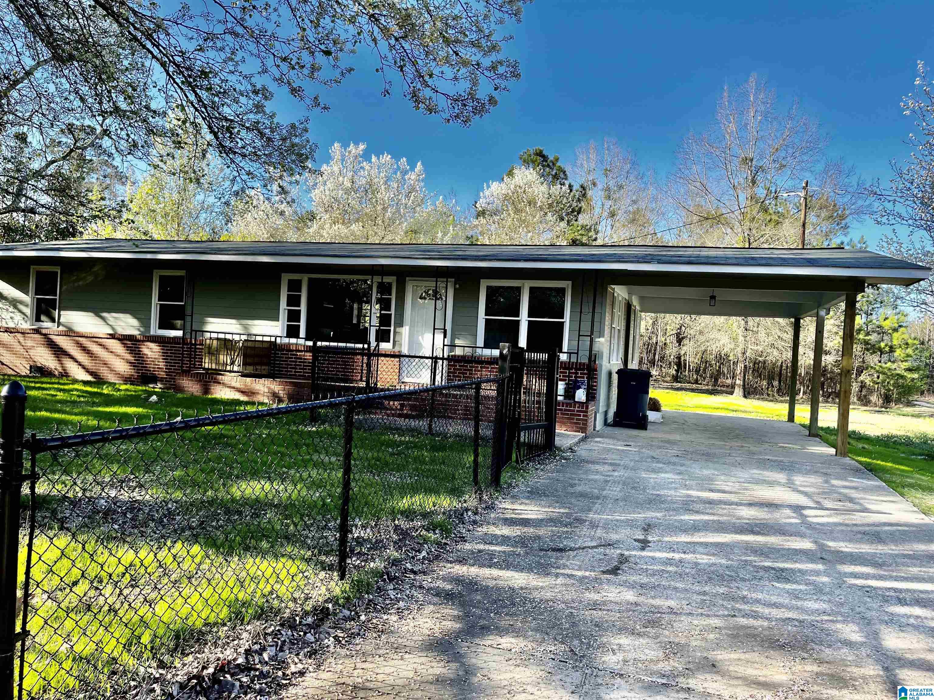 917 Alexis Road Centre, AL 35960 - Photo 1 of 24