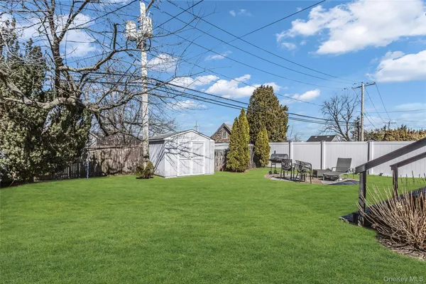 a view of a outdoor space