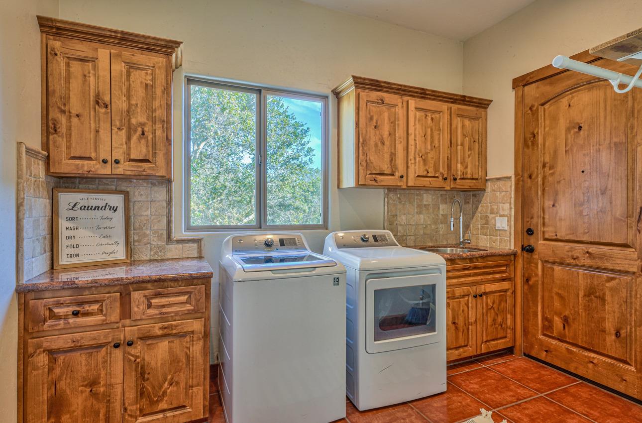 7382 Timeview Way Salinas, CA 93907 - Photo 61 of 79 a utility room with dryer and washer