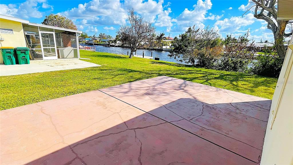 554 Lindley Terrace Port Charlotte, FL 33952 - Photo 36 of 57 a view of outdoor space yard and swimming pool