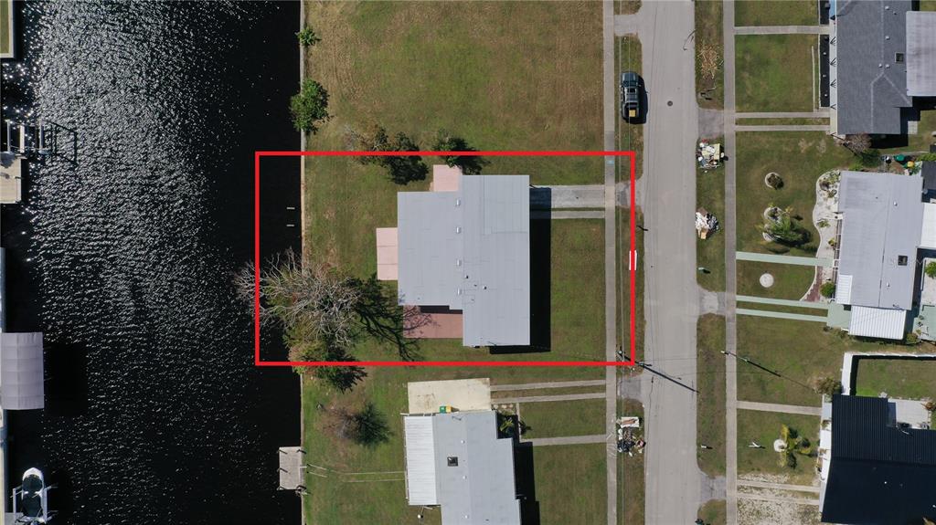 554 Lindley Terrace Port Charlotte, FL 33952 - Photo 45 of 57 an aerial view of a house