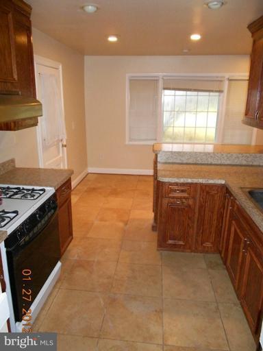 7727 Miller Fall Road Derwood, MD 20855 - Photo 3 of 8 Kitchen