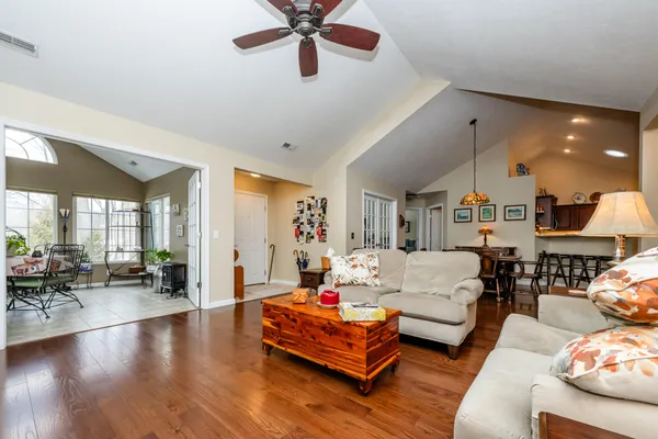 $499,900 | 3061 Riverview Lane, Benton Harbor, MI 49022