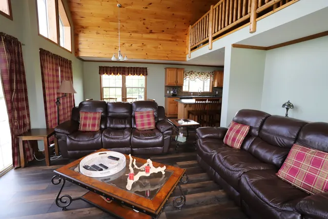 $595,000 | 1293 City Farm Road, Newport Town, VT 05855