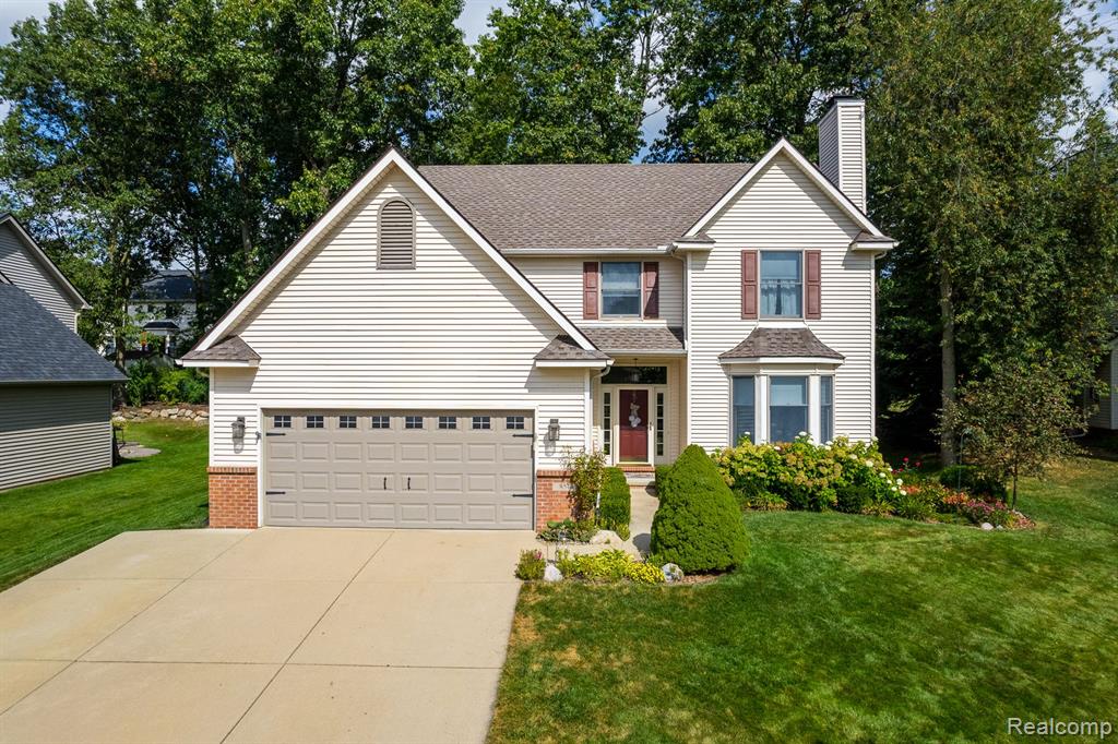 854 Northern Ridge Drive Brighton, MI 48116 - Photo 3 of 32 Gallery Image 3