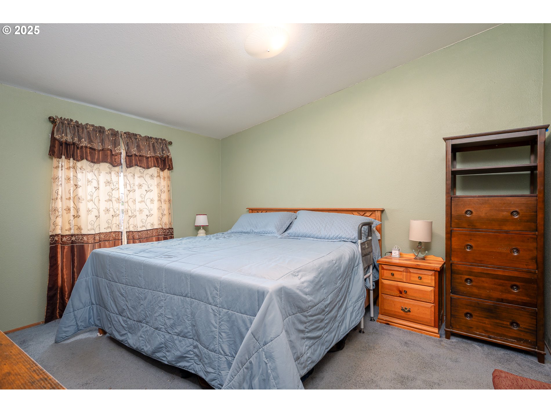 913A Toliver Road Molalla, OR 97038 - Photo 6 of 36 Bedroom, Primary