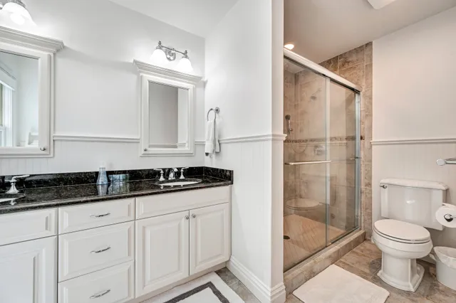 $70,000 | 15 Cedar Court, East Hampton, NY 11937