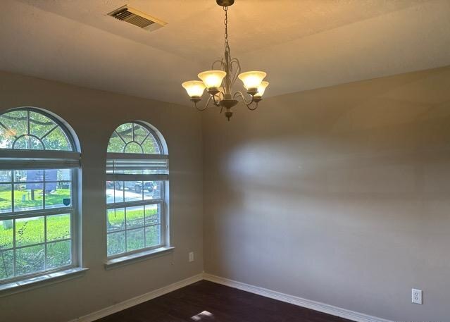4513 Trophy Rack Drive Conroe, TX 77303 - Photo 8 of 31 Gallery Image 8