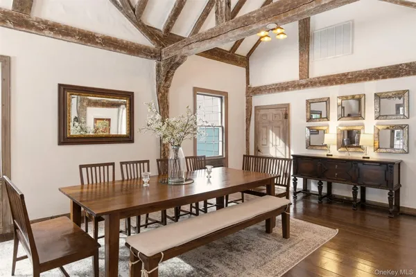 $20,000 | Undisclosed Address, Glen Head, NY 11545