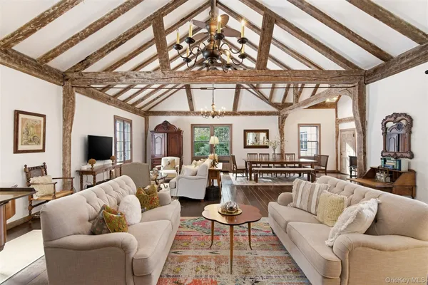 $20,000 | Undisclosed Address, Glen Head, NY 11545