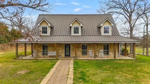 $949,000 | 13588 North Us Highway, Buffalo, TX 75831