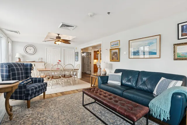 $1,195,000 | 15 Christensen Lane, Unit B1, Kennebunk, ME 04043