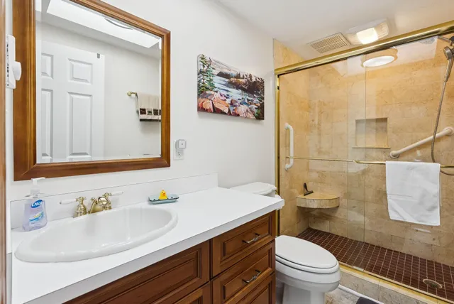 $1,195,000 | 15 Christensen Lane, Unit B1, Kennebunk, ME 04043