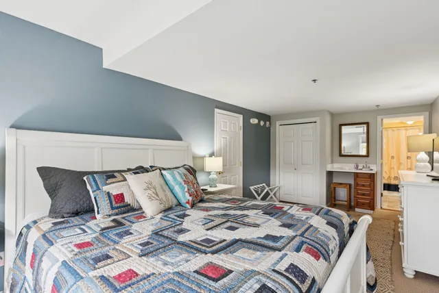 $1,195,000 | 15 Christensen Lane, Unit B1, Kennebunk, ME 04043