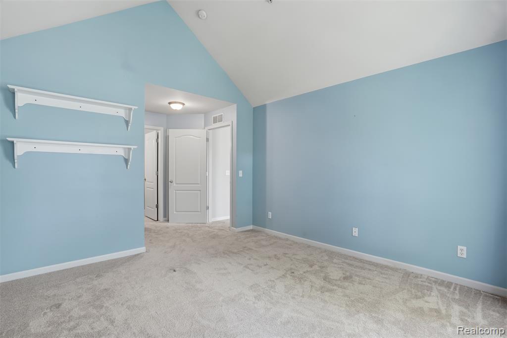 320 North Wixom Road, Unit 30 Wixom, MI 48393 - Photo 18 of 28