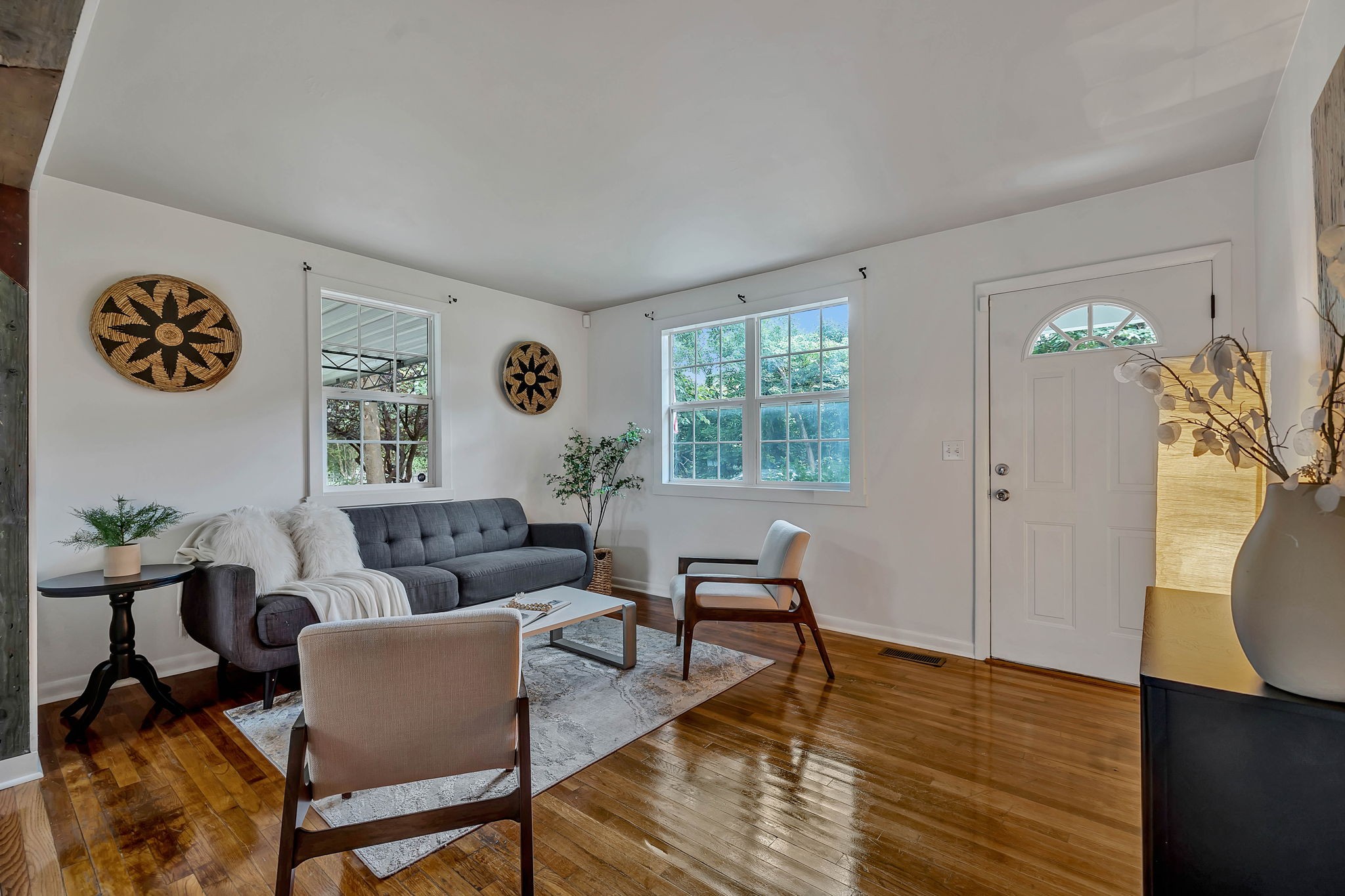 124 Good Neighbors Road Franklin, TN 37064 - Photo 6 of 27 Spacious living room overlooking the front yard