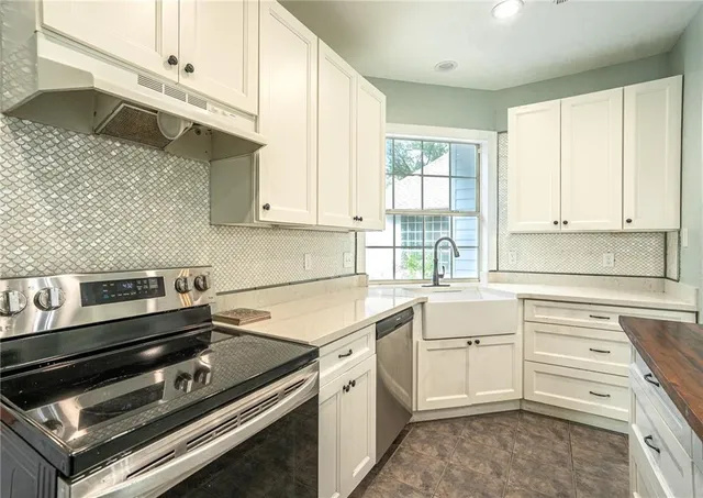 $475,000 | 42 Green Hills Drive, Covington, LA 70435