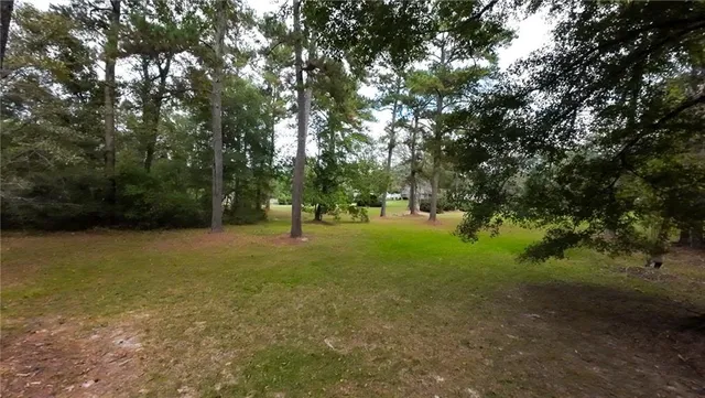 $475,000 | 42 Green Hills Drive, Covington, LA 70435