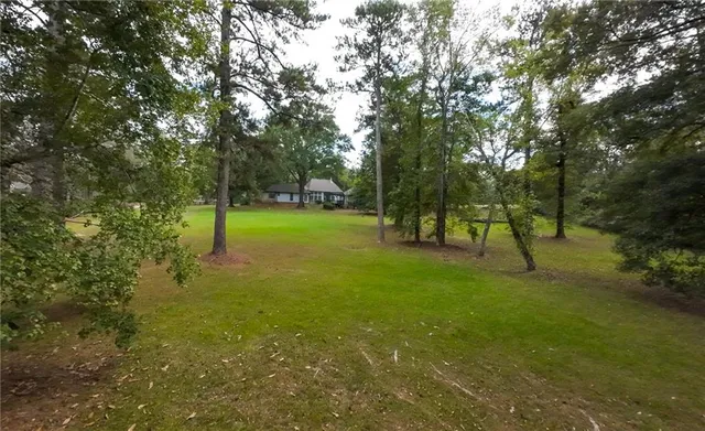 $475,000 | 42 Green Hills Drive, Covington, LA 70435