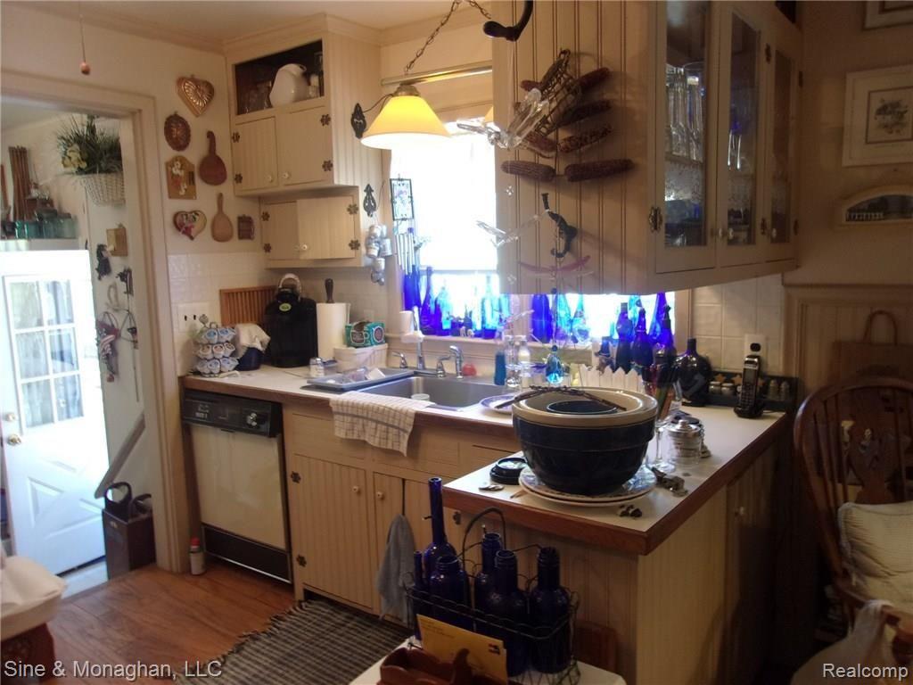 5244 Pointe Tremble Road Algonac, MI 48001 - Photo 7 of 24 101_7791.JPG