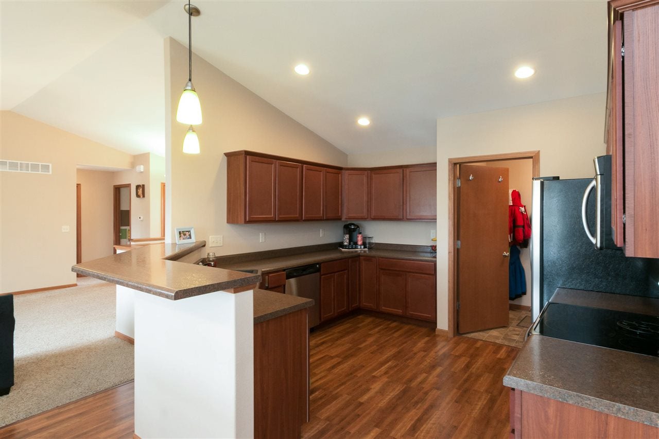 75 Lily Pond Road North Liberty, IA 52317 - Photo 7 of 25 Gallery Image 7