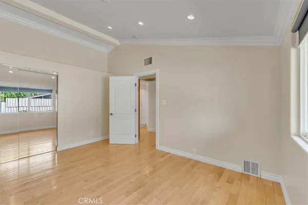 $6,480 | 6201 Corbin Avenue, Tarzana, CA 91356